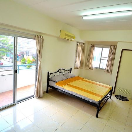 Modern Place Apartment 방콕 객실 사진